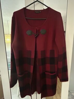 Tunic Cardigan in Bordeaux Plaid - Women XL